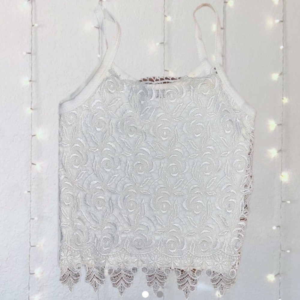 ROSE BUD LACE TANK TOP 🌹